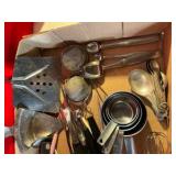 Misc kitchen utensil group