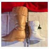 Christmas decor, wood and ceramic santa boots Dept 56
