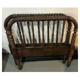 Vintage Jenny lind spindle spool Mahogony wood crib/twin sized bed, headboard and foot board