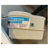 Group of humidifier and air purifier