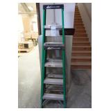 Louisville 6 ft & Louisville 4 ft ladder