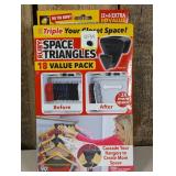 Ruby Space Triangles Closet Storage Hanger Holder (18-Count)