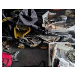 12x40x10 Storage unit contents