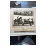 1945 niecesue horse racing photograph