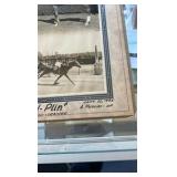 1945 hel-pin horse racing photograph