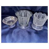Misc lot of vintage glass that GLOWS