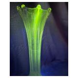 Vintage imperial glass swung vase GLOWS