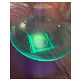 Vintage Hazel-atlas bowl GLOWS