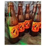 Lot of vintage masons old fashioned root beer
