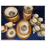 Set of vintage crest-o-gold 22k gold trim