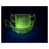 Princess house clear glass set that GLOWS
