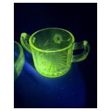 Princess house clear glass set that GLOWS