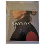 Jennifer Capriati - Signed Magazine