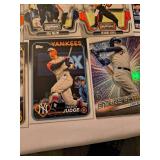 WHOLE BOX Assortment of HOF baseball cards