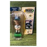2001 Upper Deck Play Makers Ichiro Suzuki Seattle Mariners Bobblehead w/Card NEW