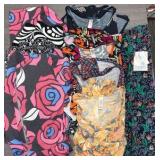 LuLaRoe Liquidation - Lot of 3-Amelia Dress, 4-Perfect T, 1-Cassie Pencil Skirt (Size XS) - MSRP $374