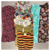 LuLaRoe Liquidation - Lot of 2-Maxi Skirts, 1-Gigi Top, 1-Lynnae Top, 1-Classic T, 2-Randy Tees, 1-Amelia Dress (Size XL) - MSRP $329
