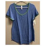 LuLaRoe Liquidation - Lot of 3-Gigi Tops, 7-Classic T (Size M) - MSRP $380