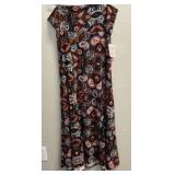 LuLaRoe Liquidation - Lot of 2-Maxi Skirts, 1-Gigi Top, 1-Lynnae Top, 1-Classic T, 2-Randy Tees, 1-Amelia Dress (Size XL) - MSRP $329
