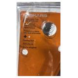 Fiskars Power-Lever Extendable Pole Saw & Pruner - MSRP $60