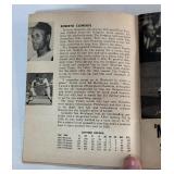 1959 Pittsburgh Pirates Story by Sports Illustrated w/ Roberto Clemente