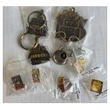 (11) Vintage Casino Souveniers - Harrah