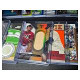 25-Card Minnesota Twins Parallel/Insert/Game-Used Jersey Baseball Card Lot