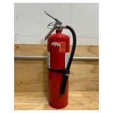 Amerex B456 10 lb ABC Dry Chemical Fire Extinguisher