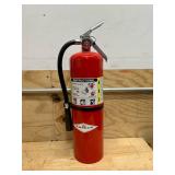 Amerex B456 10 lb ABC Dry Chemical Fire Extinguisher