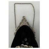 Vintage Victorian Style Velvet/Beaded Coin Purse 3" x 6"