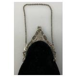Vintage Victorian Style Velvet/Beaded Coin Purse 3" x 6"
