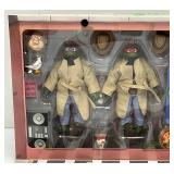 Est. $175.00-$300.00 NECA Teenage Mutant Ninja Turtles: Turtles In Disguise Action Figure Playset (New)