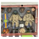 Est. $175.00-$300.00 NECA Teenage Mutant Ninja Turtles: Turtles In Disguise Action Figure Playset (New)