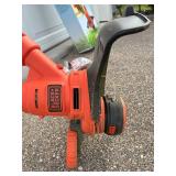 Black & Decker Corded String Trimmer & Edger With Spool Kits