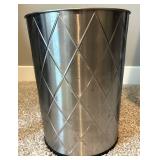 Side Table, Magazine Rack, Trash Can & Plant Mixed Lot