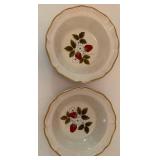 Mikasa Strawberry Festival 72-piece Dinnerware Set