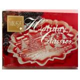 Mikasa Holiday Classics Platter & Christmas Decor Mixed Lot