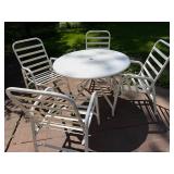 Outdoor Patio Table & 4 Chairs
