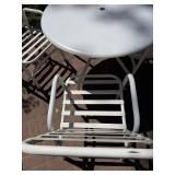 Outdoor Patio Table & 4 Chairs