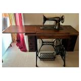 Antique Singer Sewing Machine Cabinet