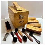 Esquire Shoe Valet De Luxe Wooden Shoe Care Kit