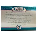 Christmas Valley Hollyshire Place Illuminated Porcelain Village Set (Lot of 16)