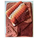 Rust Colored Blanket Set