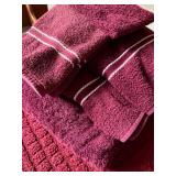 Visage Heating Pad, Ikea Pluring & Bath Mat Towel Mixed Lot
