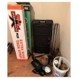 Crain 499 Double Case Stretcher & Roberts 10-616 Carpet Trimmer