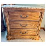 3-drawer Dresser With Granite Top