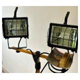 ElectriPak 300 Watt Quartz Halogen Flood Light Stand & Replacement Bulb