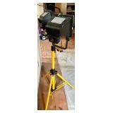 ElectriPak 300 Watt Quartz Halogen Flood Light Stand & Replacement Bulb