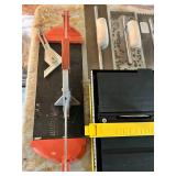 Tile Cutting Saw & Assorted Tile Tools Mixed Lot