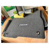 Rdx Floor Mats, Turtle Wax Car Wash Kit & Cleaning Brushes Mixed Lot
